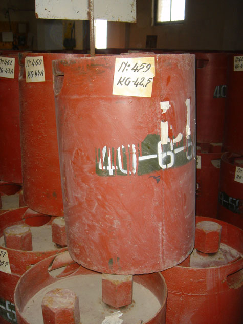 albania_cw_canister_closeup